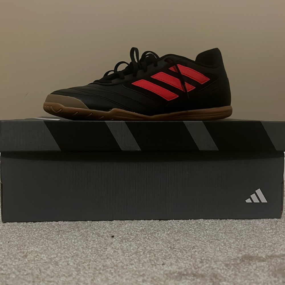 Adidas Super Sala 2 Indoor Soccer/Futsal Shoes | Size: 12 US